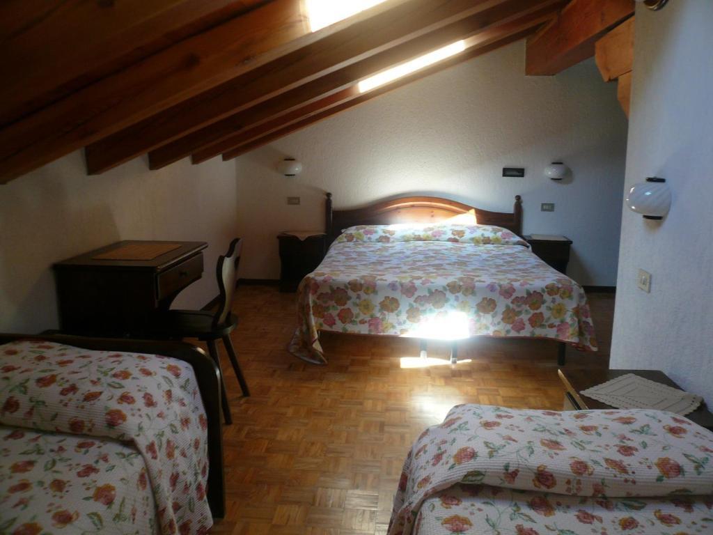 Hotel Camping Grivola Valsavarenche Zimmer foto